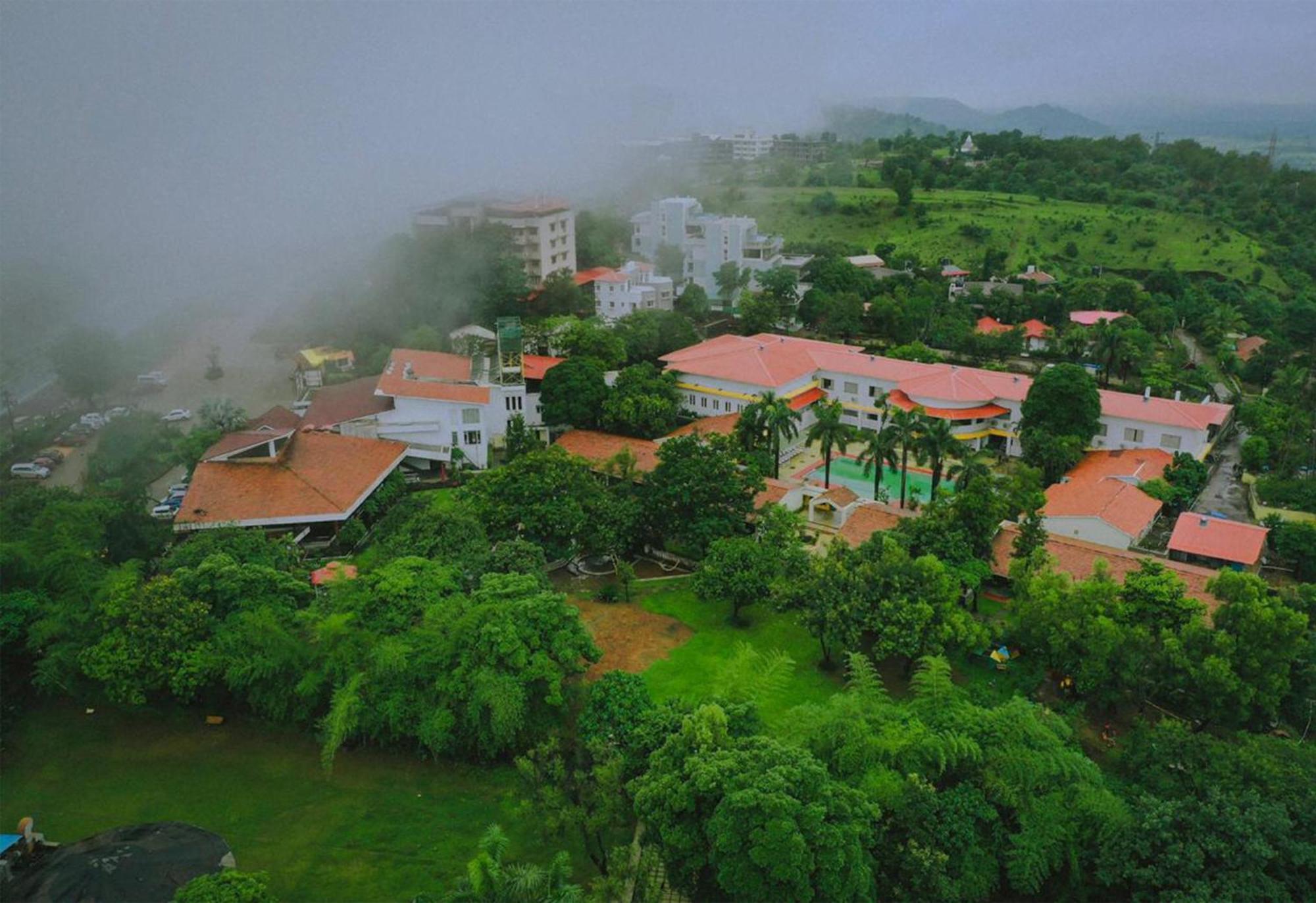 Manas Lifestyle Resort, Igatpuri Zewnętrze zdjęcie